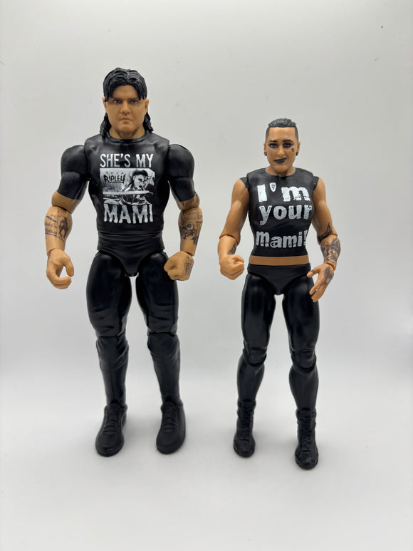 WWE loose Dominic Mysterio & Rhea Ripley Figure