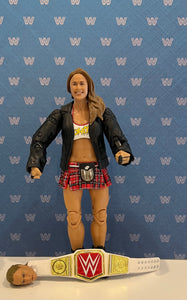 WWE Ultimate Loose Rhonda Rousey